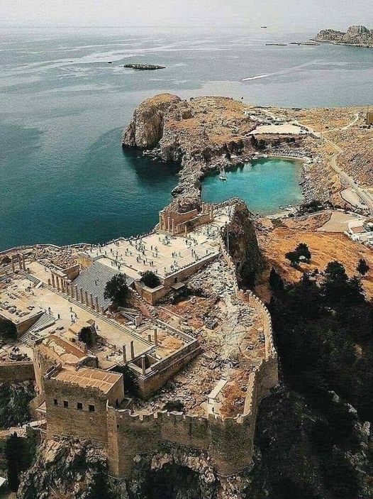 The Timeless Grandeur of the Acropolis of Lindos