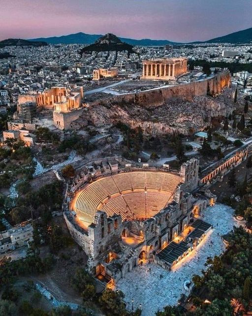 The Acropolis of Athens: Exploring the Architectural Legacy of Ancient Greece