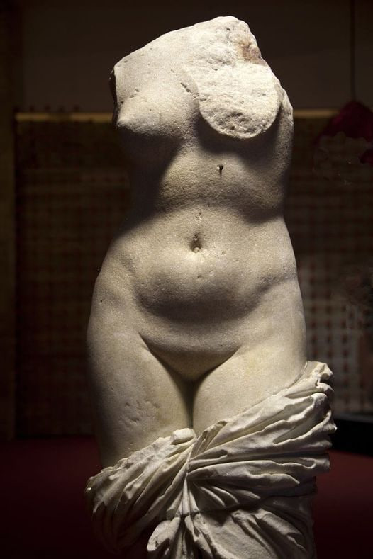 2,500 Years Old: Greek Statue of Aphrodite/Venus