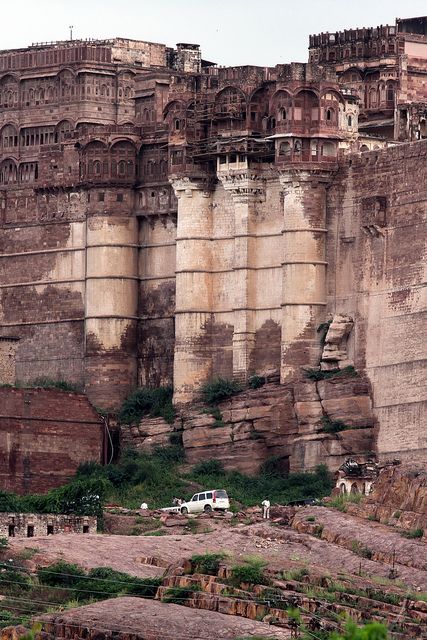 The Story of Mehrangarh Fort and Its Curse