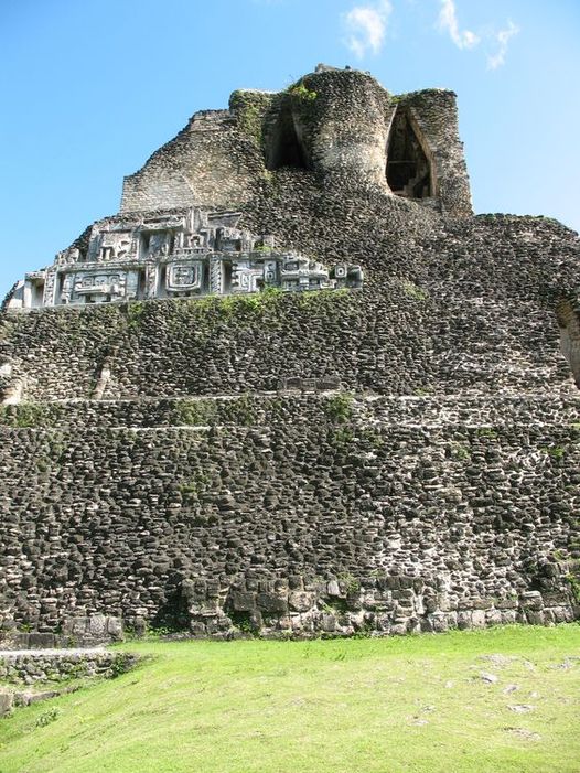 Exploring the Ancient Xunantunich Mayan Ruins of Belize