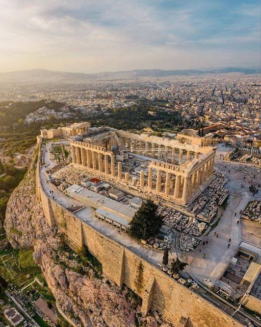 The Parthenon: A Beacon of Ancient Glory on the Athenian Acropolis