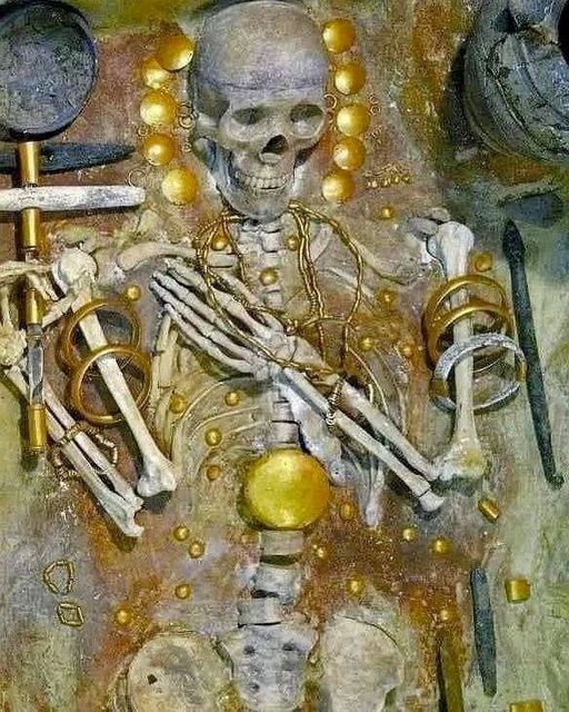 Varna Cemetery: The World's Oldest Gold Discovery and Bronze Age Heritage