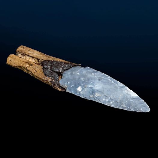 Unveiling Ancient Craftsmanship: The Allensbach Flint Dagger from Late Neolithic Germany