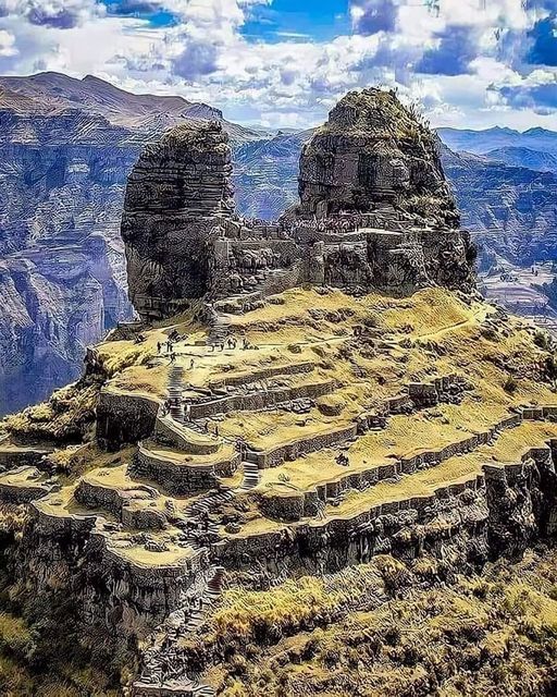 Waqrapukara in Cusco, Peru .