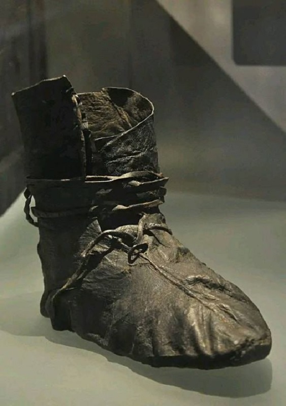 A Glimpse into Viking Life: The Leather Shoe from the Oseberg Ship Burial