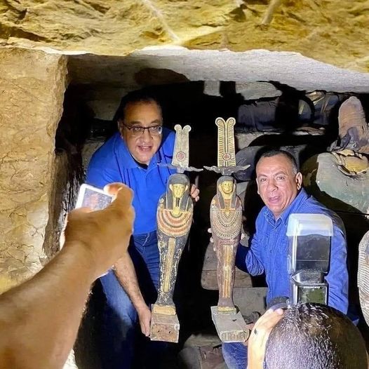 Pieces of the Saqqara new treasure in Egypt!