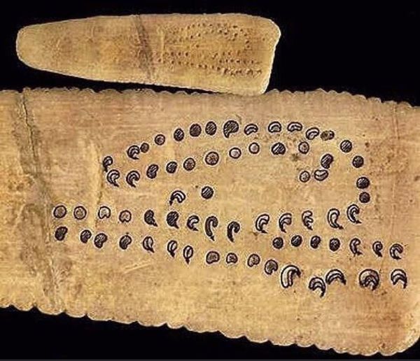 Unlocking the Secrets of a 34,000-Year-Old Lunar Calendar: A Glimpse into Prehistoric Timekeeping