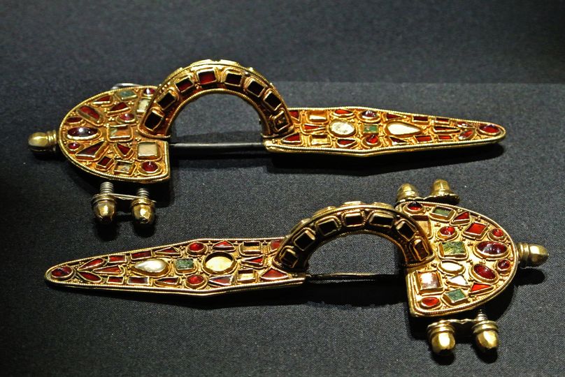 Germanic fibulae from the early 5th century are fascinating artifacts that provide a glimpse into the art and culture of the time.