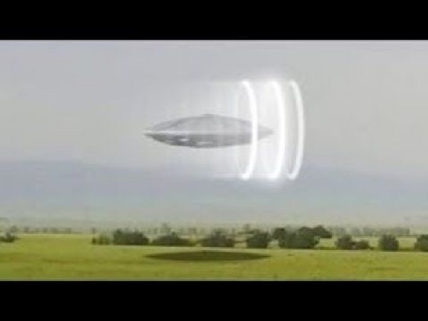 Unraveling the Enigma: Is This Sound Wave Emitted from a UFO a Communication Beacon for Extraterrestrial Connections?